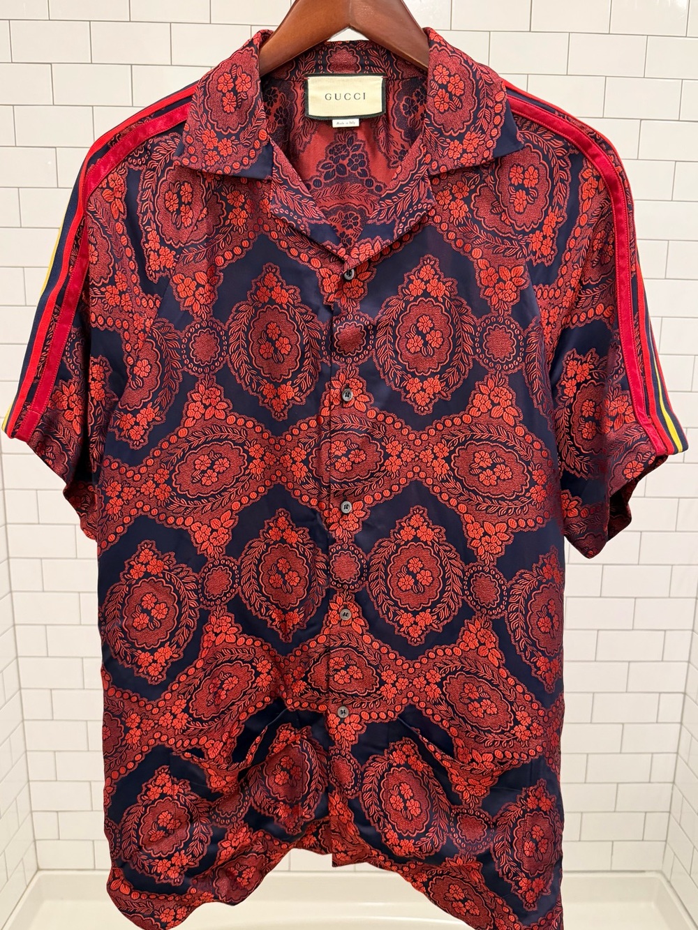 RARE! Gucci Red & Navy Paisley-Style Short Sleeve Button-Up Shirt